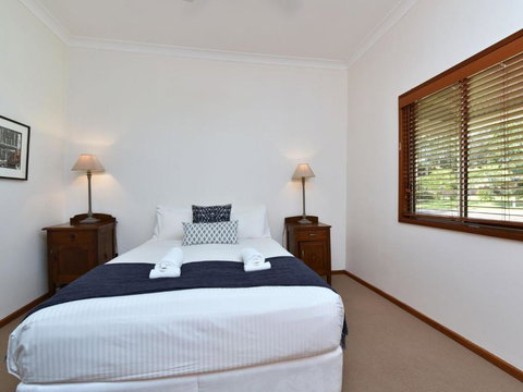 Summerfield Cottage Hunter Valley Renovated House In Central North Rothbury - Foster Accommodation 1