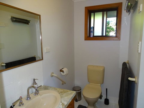 3 Pears On The Park McLaren Vale - Foster Accommodation 3