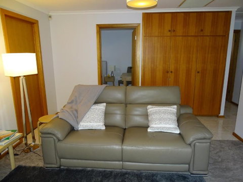 3 Pears On The Park McLaren Vale - Foster Accommodation 6