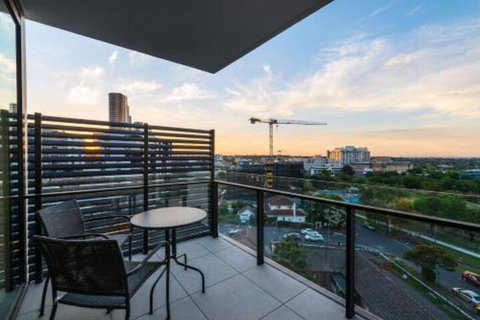 Astrina Garden View 2 Bedroom - Foster Accommodation 5