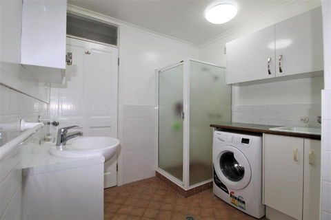 Beachfront 3 25 Willow Street - Foster Accommodation 1