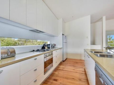 Golfers Paradise By The Beach - Foster Accommodation 5