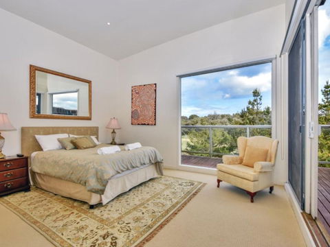 Golfers Paradise By The Beach - Foster Accommodation 3