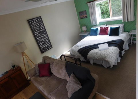 AmbleaWhile On Tamar - Foster Accommodation 5