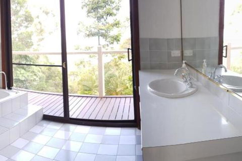 Million Dollar Views To Gold Coast - Foster Accommodation 5