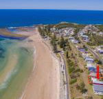 Pacifica 1 on the beach at Brooms Head - Foster Accommodation