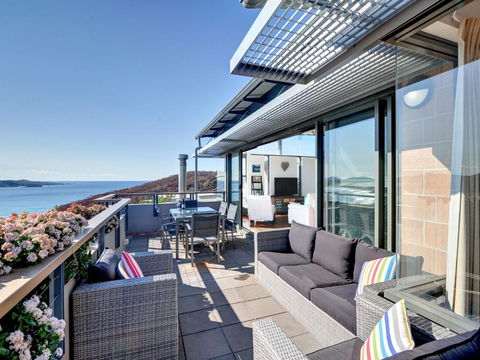 One Mile Cl Townhouse 22 26 The Deckhouse - Foster Accommodation 6