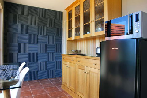 Ou+look BnB - Foster Accommodation 4