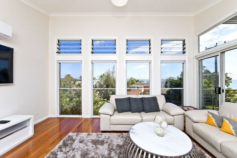 Beachside Haven Your Perfect Oasis Home - Foster Accommodation 1