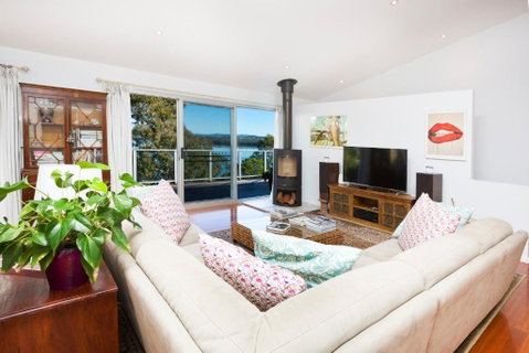 Booti Booti Lakehouse - Foster Accommodation 5