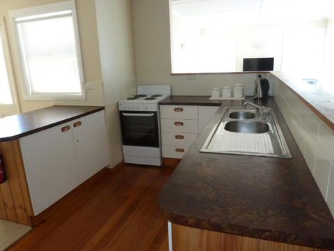 Panoramic Views On Walter - Foster Accommodation 4