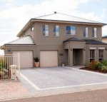 Rezare House Bed  Breakfast - Foster Accommodation