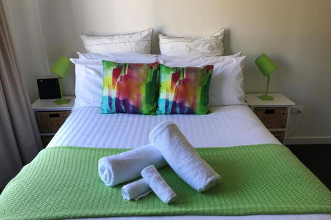 BAY Of FIRES SEACHANGE Ocean Frontage - Foster Accommodation 1