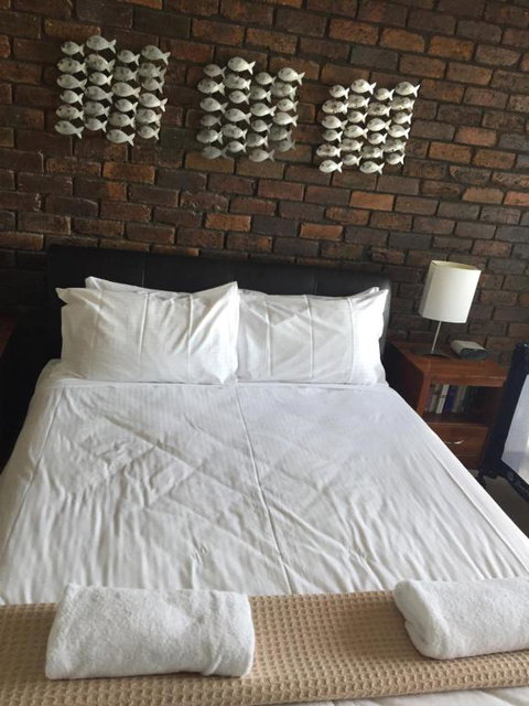 Pacific Tower Penthouse - Foster Accommodation 5