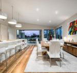 Luxury Tropical Haven Pacific Avenue Sunshine Beach - Foster Accommodation