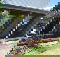 Grange Water View Yarrawonga