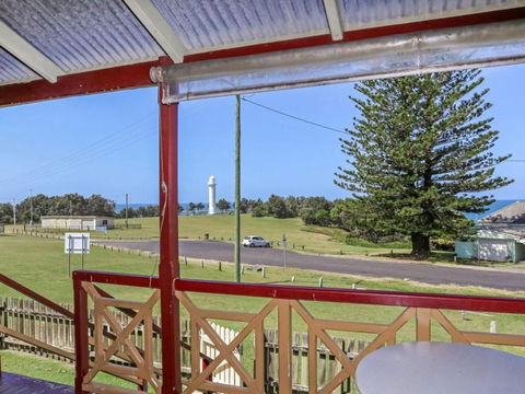 Yamba Pilot Cottage 1 Pets Welcome Close To Beach - Foster Accommodation 1