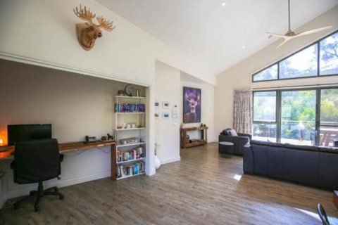 Northern Exposure - Foster Accommodation 4