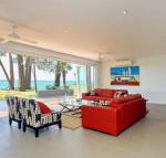 Ebb  Flow at Corlette - Foster Accommodation