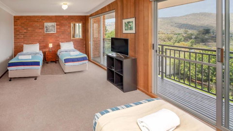 Ollieâ€™s Place - Foster Accommodation 6