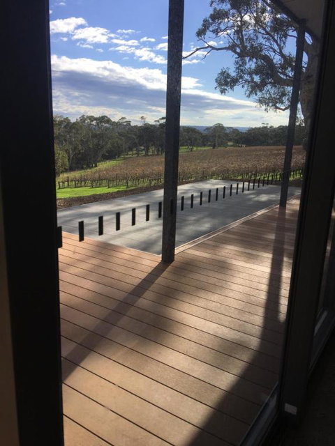 Shadow Creek McLaren Vale - Foster Accommodation 1