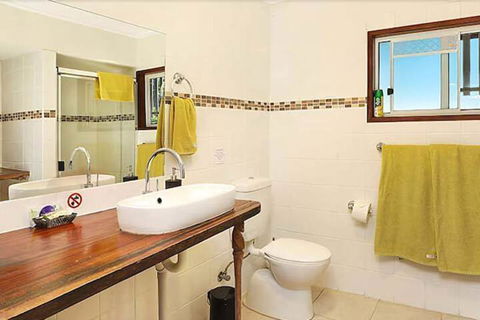 Avocado Grove B & B - Foster Accommodation 7