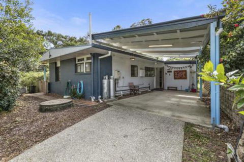 Allamanda Cottage - Foster Accommodation 0