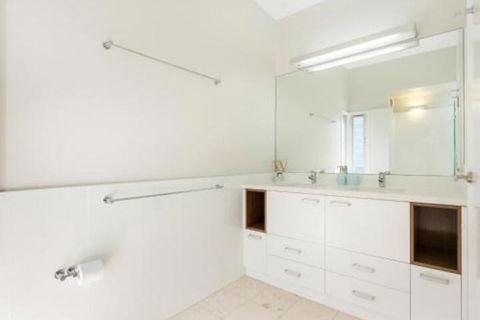 7 Roseby Court - Foster Accommodation 3