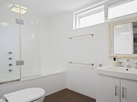 Beachbreak Fall Asleep To The Sound Of The Ocean - Foster Accommodation 6
