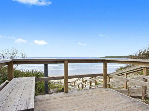 Beachbreak Fall Asleep To The Sound Of The Ocean - Foster Accommodation 1