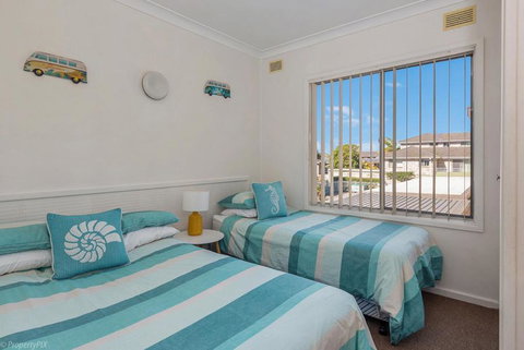 Jamaica Holiday Units - Foster Accommodation 3