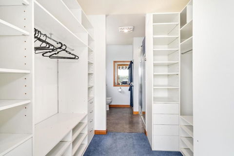 Country Meets Town - Foster Accommodation 1