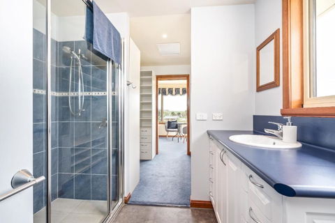 Country Meets Town - Foster Accommodation 5