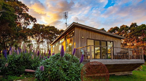 By Moonlight - Foster Accommodation 0