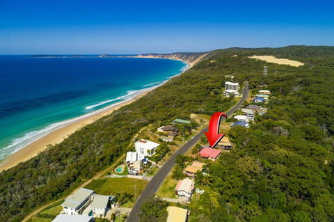 2 / 80 Cooloola Drive Comfortable & Cosy Unit Enjoying Ocean Views & Views To Fraser Island - Foster Accommodation 5