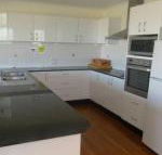 Ultimate Beach House 19a Graham Street views peace  quiet - Foster Accommodation
