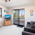 Seabreeze 4 Opposite Bowling Club - Foster Accommodation 0