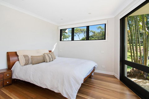 Ferncrest Fernleigh WiFi Air Conditioning - Foster Accommodation 1