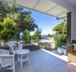 Reflections Topaz Villa - Foster Accommodation