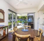 Reflections Turquoise Villa - Foster Accommodation