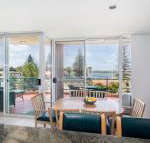 Castillo Del Mar 10 Lake View Roof Terrace with Spa - Foster Accommodation