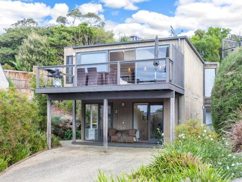 SUNRISE At BREAKERS Townhouse Close To Town - Foster Accommodation 4