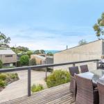 SUNRISE At BREAKERS Townhouse Close To Town - Foster Accommodation 0