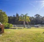 77 Lake Entrance Rd Waterfront Wonder