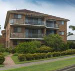9 Braemar skip hop  jump from everything - Foster Accommodation