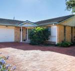 1 / 4 Huntly Close - Foster Accommodation