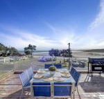 The Rotunda at Gerroa Pet Friendly Beachfront - Foster Accommodation