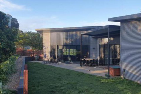 Hoof & Hound Country Escape - Foster Accommodation 5