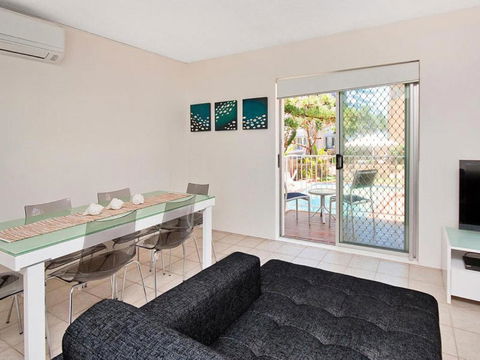 Beachcomber Unit 4 Beachside Unit  - Foster Accommodation 6