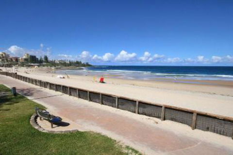 Alinga Unit 4 Amazing Ocean Views - Foster Accommodation 2